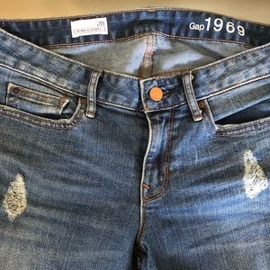 GAP slightly distressed skinny jeans